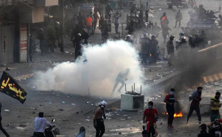 Prima reacție a SUA după declanșarea revoltelor violente din Irak: „Securitatea în zonă rămâne cea mai mare prioritate a noastră!”