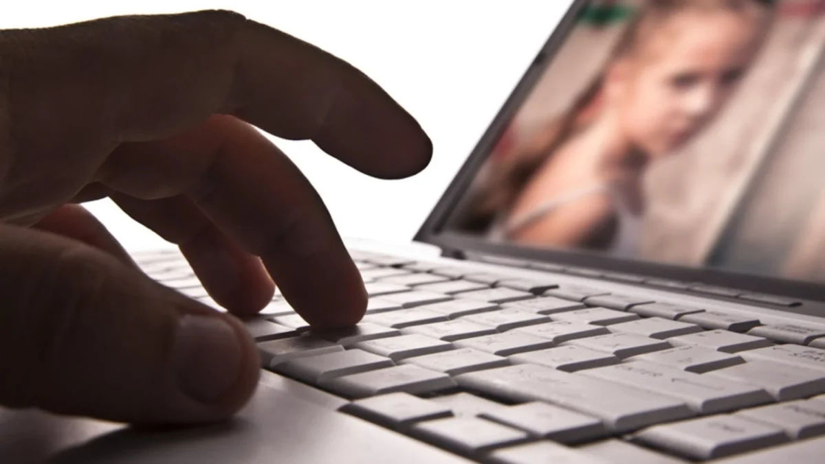Arestat preventiv pentru pornografie infantilă la Iași