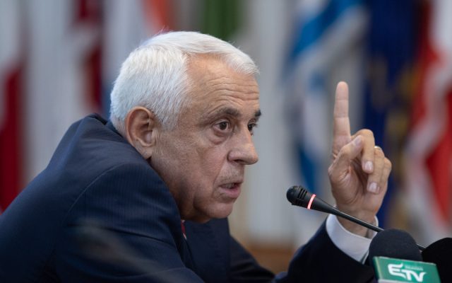 Recoltarea culturilor de grâu din România s-a încheiat. Ministrul Petre Daea: „Producţia asigură consumul integral al ţării şi disponibilitatea pentru export”
