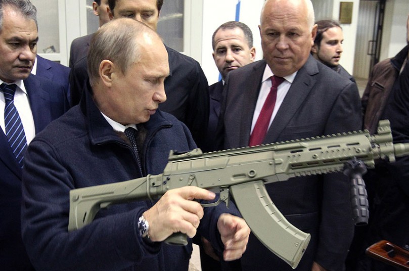 O nouă fază a războiului din Ucraina. Rusia cumpără armament în valoare de peste 8 miliarde de dolari