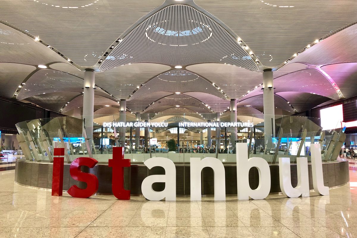 Bagajul pentru Istanbul: Cum împachetezi eficient?