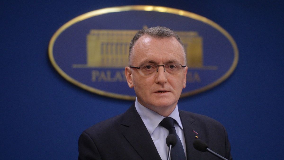 Sorin Cîmpeanu, soluţii pentru reducerea abandonului școlar: „Respectăm și asigurăm dreptul fiecărui elev la șanse egale”