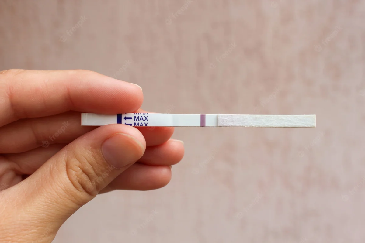 Test de sarcină ultrasensibil. Cum să identifici cât mai curând o sarcină