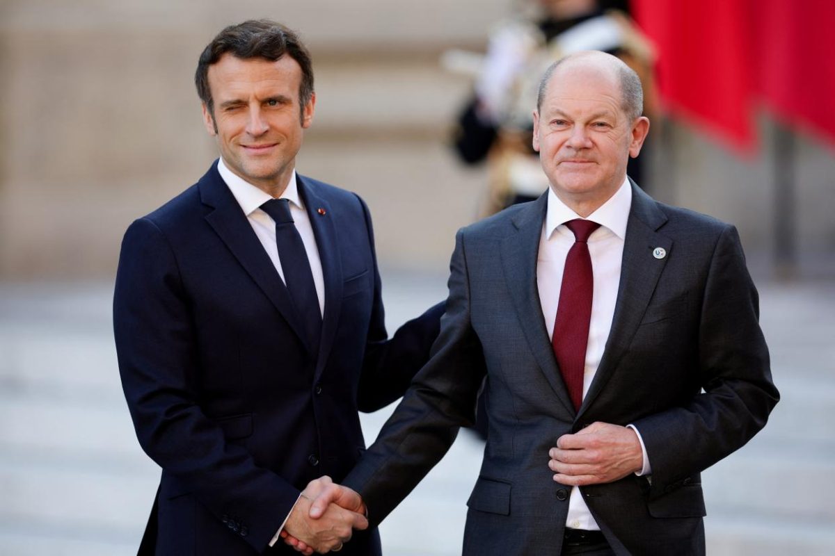 Solidaritate europeană: Emmanuel Macron a promis gaze franţuzeşti în schimbul electricităţii germane