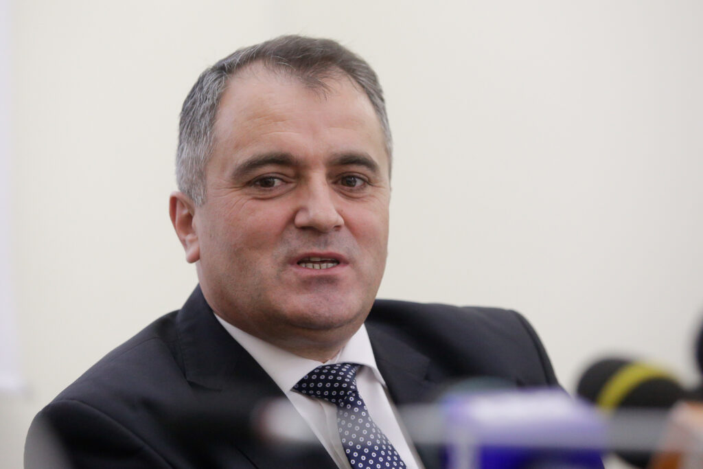 Gigel Paraschiv ar putea prelua funcţia de ministru al Educaţiei – SURSE