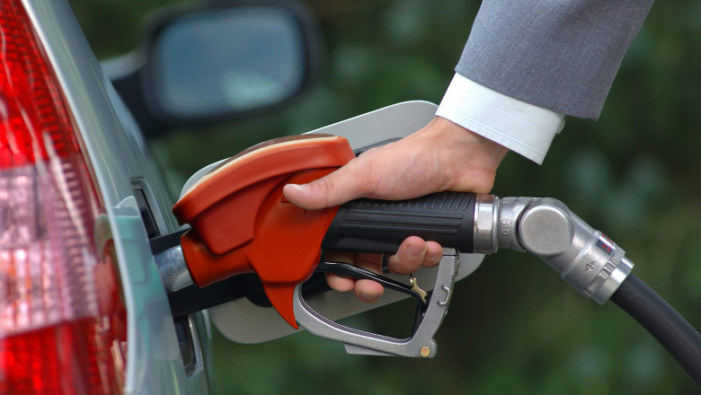 PMP atenționează coaliția PNL-PSD-UDMR că este o greșeală să renunţe la compensarea preţurilor la carburanți!