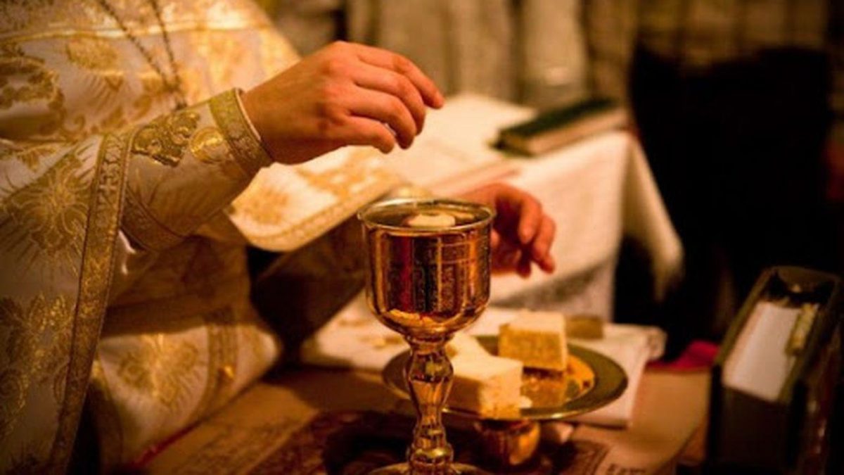 Canon de rugăciune înainte de Sf. Împărtășanie. Cum să te rogi înainte de a primi Dumnezeieștile Taine