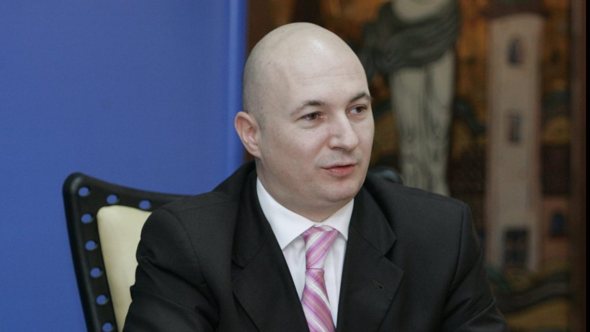 Secretar general APP România, Codrin Ștefănescu, la BZI LIVE: „Legile Justiției au venit în plic de la Bruxelles…! După votul de la Senat, România a devenit oficial colonie…” – VIDEO