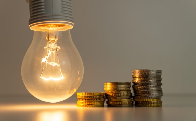 România va fi obligată să-și reducă consumul de energie cu 5% în orele de vârf. Ce vizează noile măsuri