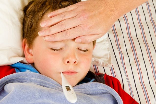 Există pneumonie fără febră? Află totul despre simptomele acestei afecțiuni des întâlnite
