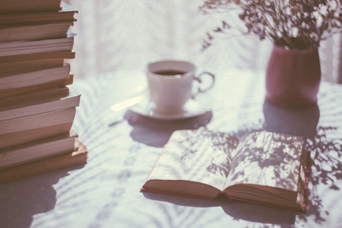 Cărți noi de la BOOKZONE, pe care trebuie să le ai în bibliotecă