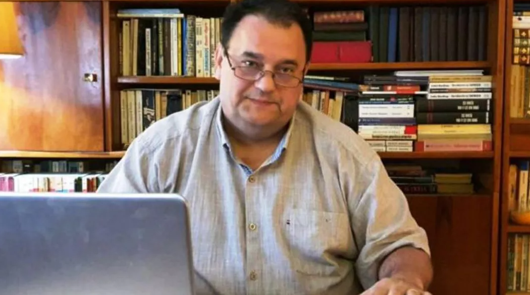 Jurnalistul, profilerul şi analistul politic H.D.Hartmann: „Slugile de la Bucureşti vin cu doctrina că bărbatul poate să nască şi copilul poate să-şi schimbe sexul la 2 ani” – VIDEO