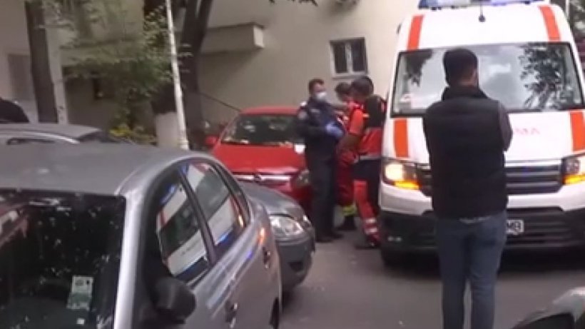 Gest şocant la Bucureşti. Un cuplu de bătrâni s-a aruncat de la etajul şase al unui bloc