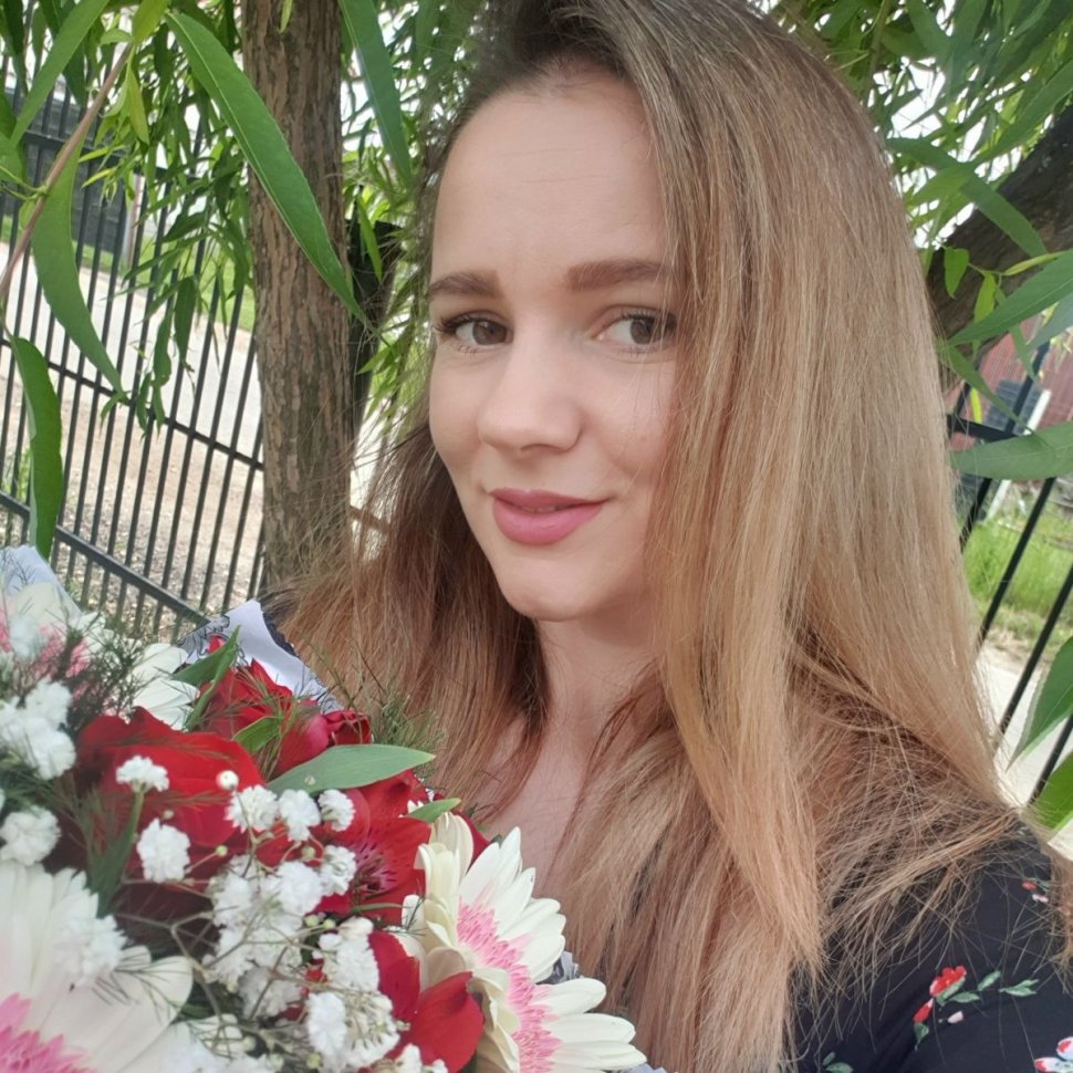 Tragedie în judeţul Dâmboviţa. O mamă s-a sinucis după ce copilul său s-a înecat în piscină