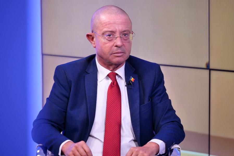 De ce nu se redeschide Institutul Cantacuzino? Dr. Tudor Ciuhodaru: „Sunt interese financiare și mulți ochi care se uită cu jind la o astfel de dezvoltare” – VIDEO