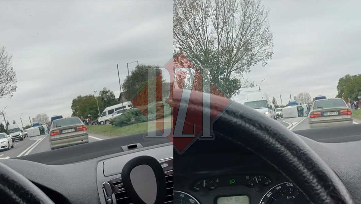 Grav accident rutier la Iași. Un microbuz cu pasageri s-a răsturnat după coliziunea cu un BMW. Autocarul de la FC Botoșani și el implicat – EXCLUSIV