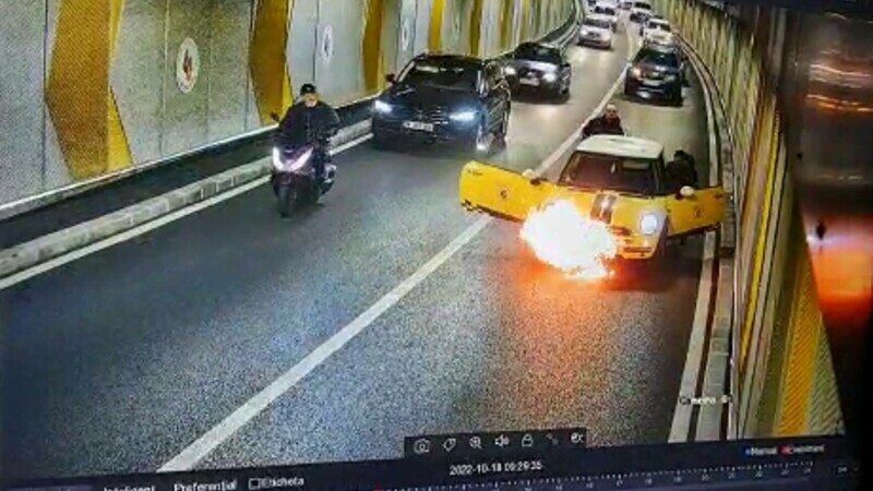 Un autoturism a luat foc în Pasajul Unirii din Bucureşti. Iată momentul izbucnirii incendiului – FOTO, VIDEO