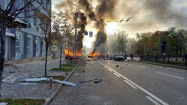 Bombardamente masive în Kiev și alte patru orașe mari din Ucraina – VIDEO