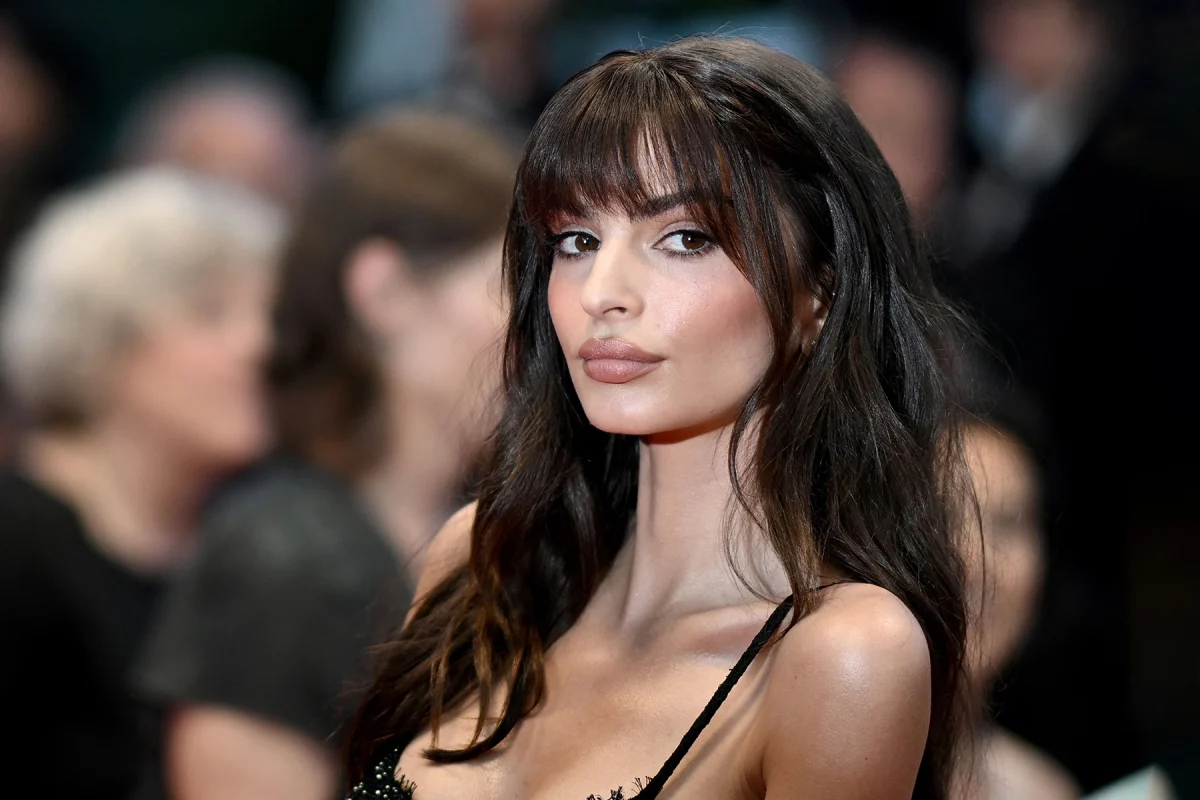 Emily Ratajkowski a fost văzută cu DJ Orazio Rispo. Cei doi se sărutau pasional – FOTO