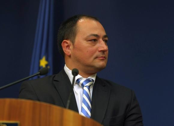 Sociologul Mirel Palada, la BZI LIVE: „La viitoarele alegeri din România vom avea intruziunea serviciilor secrete…! Nu vor exista alegeri libere…”
