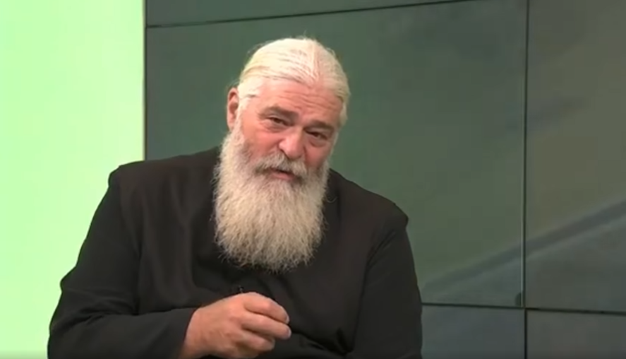 Minunea făcută de Sfântul Nectarie, povestită de părintele Calistrat Chifan: „Starețul a știut, din ziua aia, că Sfântul Nectarie este sfânt” – VIDEO