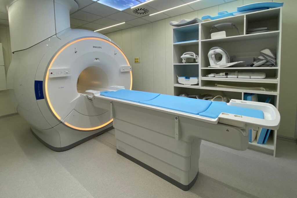 RMN ultraperformant pentru Spitalul Clinic de Urgență „Prof. Dr. Nicolae Oblu” Iași