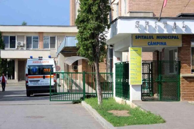 Spitalul Municipal Câmpina a vrut să cumpere ultimul model de iPhone 14, dar a anulat licitația