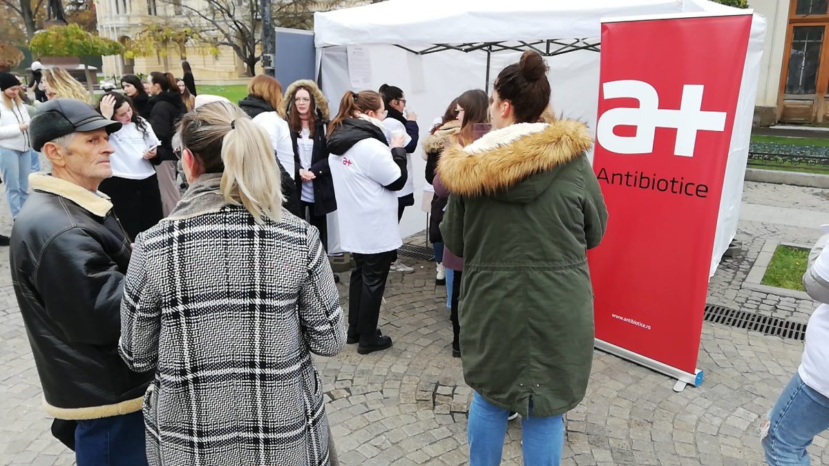 Tratează antibioticele cu grijă pentru un viitor fără grijă!, campanie națională de conștientizare a utilizării responsabile a antibioticelor, inițiată de Antibiotice Iași