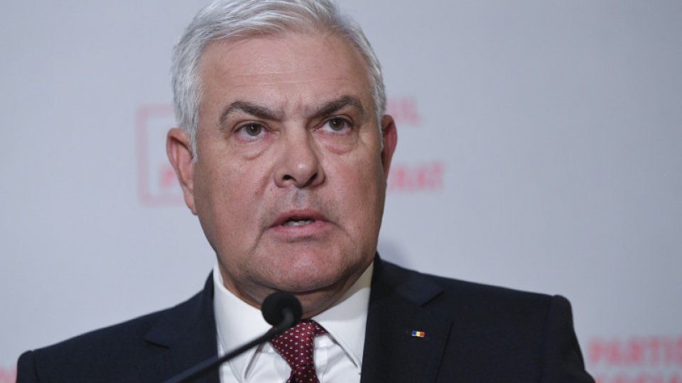 Abia instalat în funcție, noul ministru al Apărării este acuzat. Angajata unui muzeu susține că a scris, împreună cu șeful ei, teza de doctorat a lui Tîlvăr