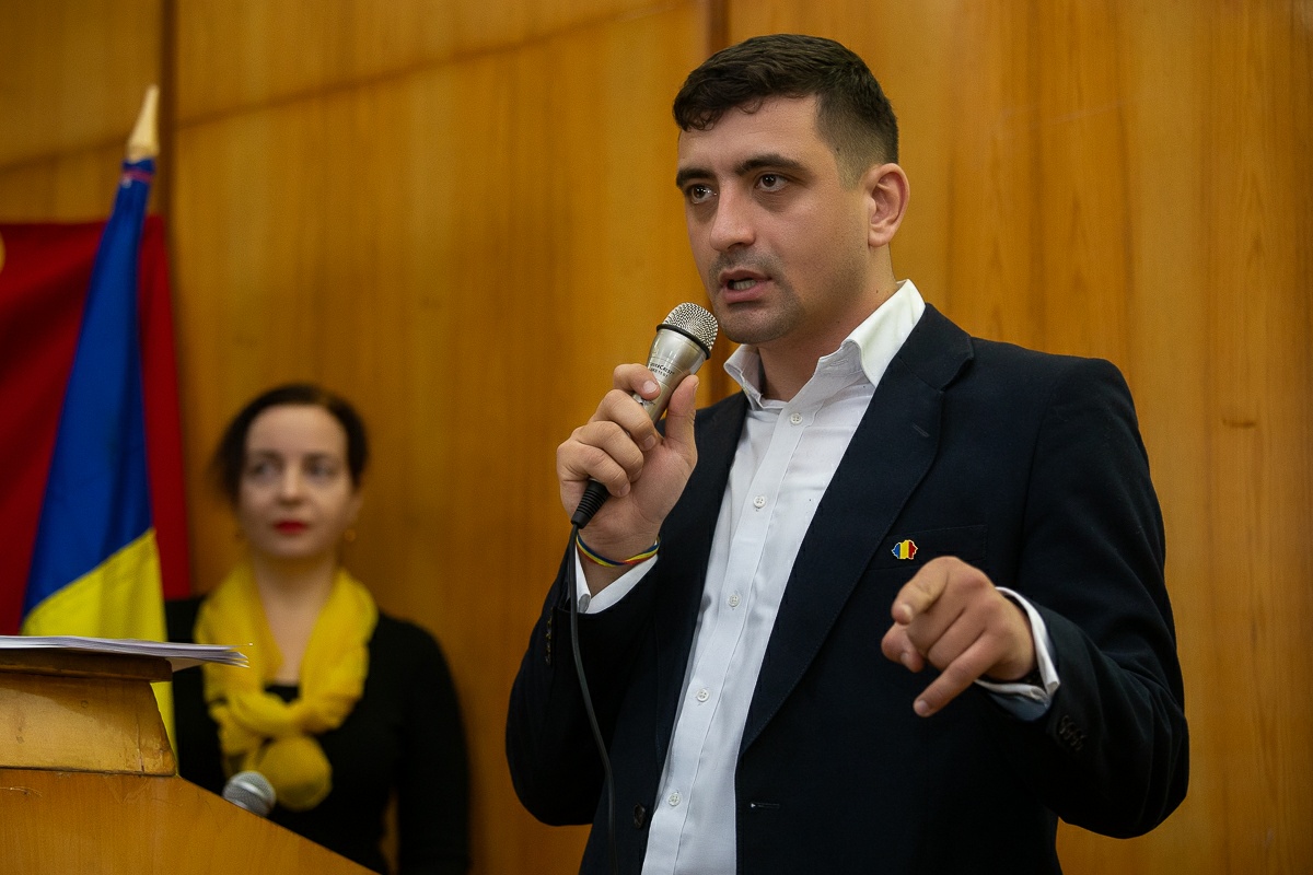 Deputatul AUR George Simion a scăpat de dosarul penal și rămâne cu permisul de conducere