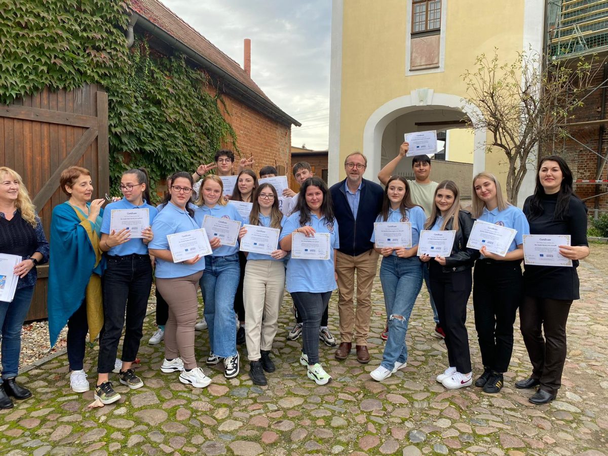 Proiectul Erasmus + „Fii antreprenorial!Fii practic, nu abandona!”, derulat de Colegiul Tehnic CF „Unirea” din Pașcani, a ajuns la final