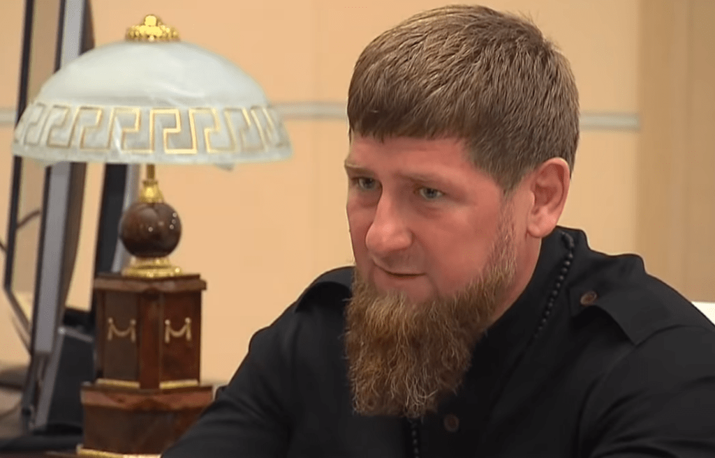 Ramzan Kadîrov laudă retragerea parțială a forțelor rusești din Herson: „O alegere dificilă, dar corectă”