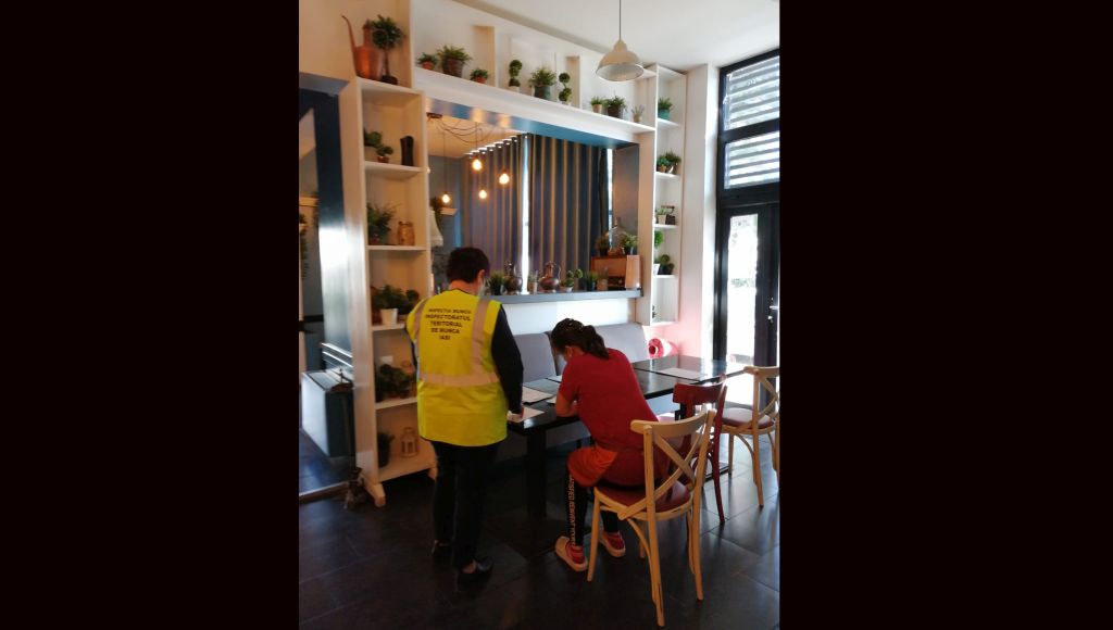 Inspectoratul Teritorial de Muncă Iași a desfășurat acțiuni de verificare a agenților de plasare a forței de muncă în străinătate – FOTO