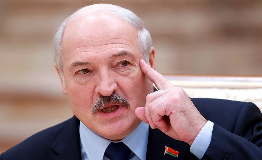 Lukașenko îi îndeamnă pe ucraineni să nu se mai lupte cu Rusia, dacă nu vor să fie distruși complet