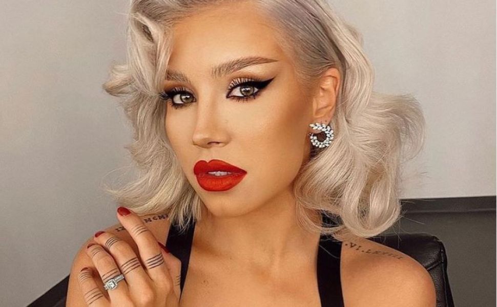 Alina Ceușan are un succes impresionant pe Instagram. Celebra influenceriță a dat lovitura în afaceri împreună cu soțul ei