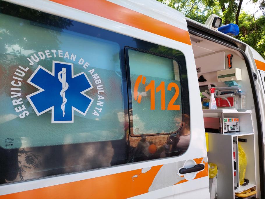 Temperaturile scăzute au făcut prima victimă! Un bărbat a ajuns la spital cu hipotermie