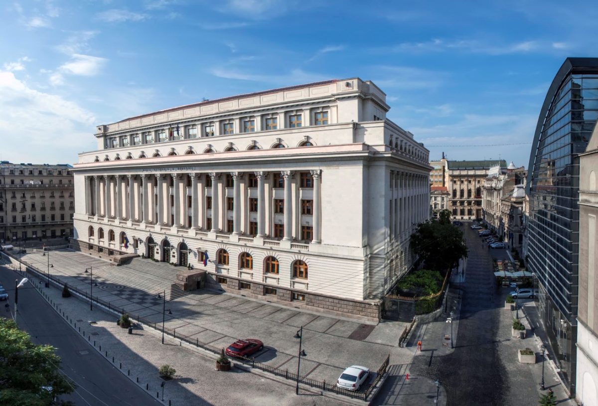 BNR: Emisiune numismatică cu tema 100 de ani de la nașterea lui Constantin Ionete
