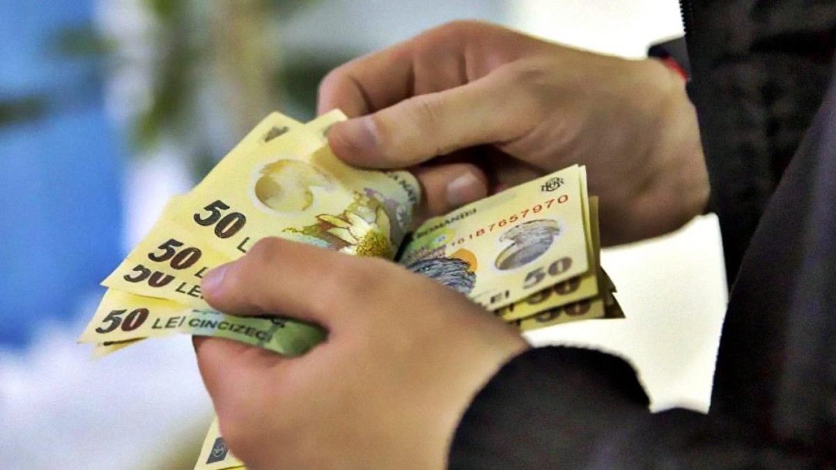 Efect de bumerang. BCE preconizează salarii și prețuri mari în următoarea perioadă