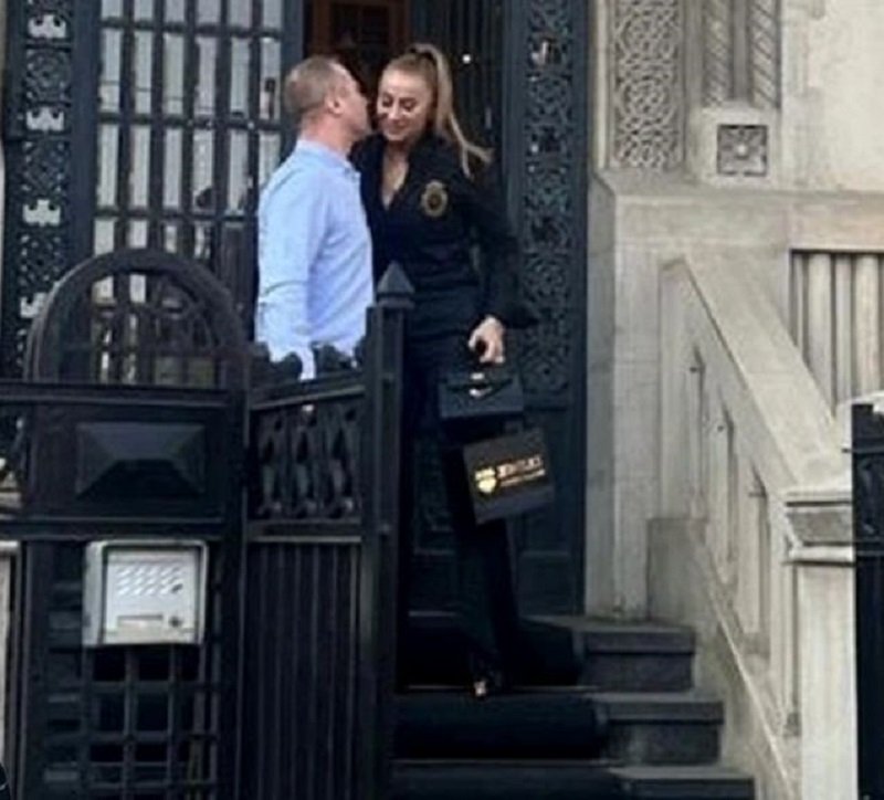 Cine este persoana care stă în spatele Anamariei Prodan. Impresara a dezvăluit: „Vă dau o veste bună”