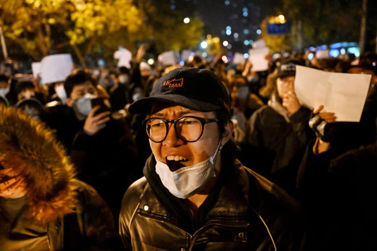 Protestatarii Covid din China au intrat în conflict cu polițiștii din Guangzhou – VIDEO