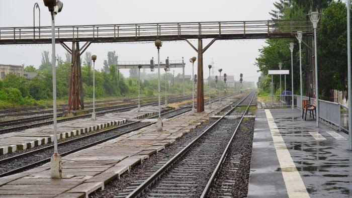 CFR a semnat un contract de modernizare a infrastructurii feroviare. Valoarea proiectului ajunge la 1,91 de miliarde de lei