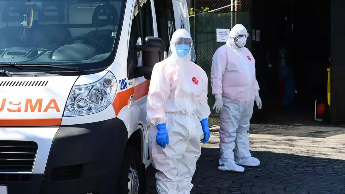 Câte persoane s-au infectat cu Covid-19 în ultimele 24 de ore. Ministrul Sănătății: ”A fost înregistrat un deces”