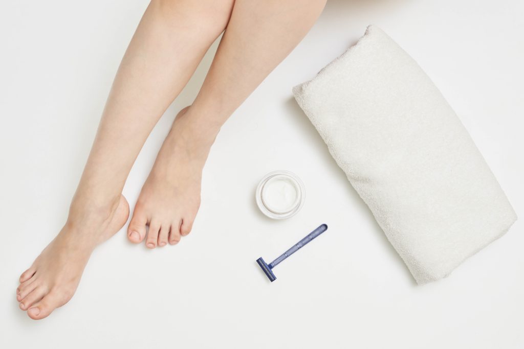 Cremă depilatoare zona intimă. Sfaturile dermatologilor pentru a alege cel mai bun produs