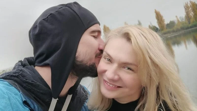 S-a rupt lanțul de iubire între Cristina Cioran și Alex Dobrescu! Fostul iubit al vedetei a făcut publice conversații intime