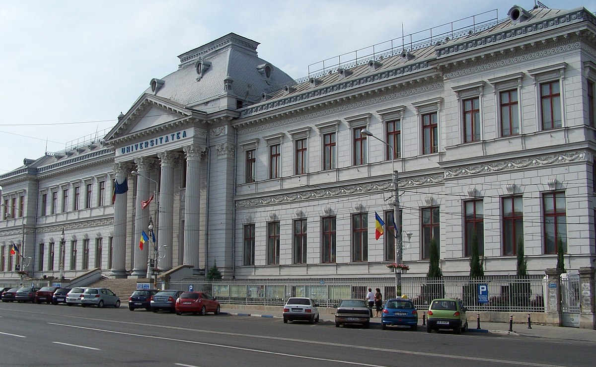 Universitatea din Craiova este prima instituţie care trece la cursuri online din cauza facturilor mari