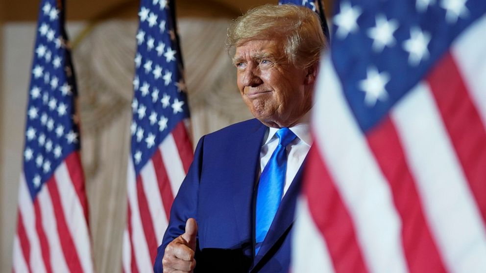 Oficial! Donald Trump și-a depus candidatura pentru alegerile prezidențiale din 2024