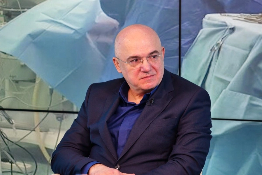 Care este rolul unui medic coordonator pe chirurgie? Dr. Corneliu Moroșanu: „Presupune o responsabilitate și o capacitate de a-i ajuta pe ceilalți” – VIDEO