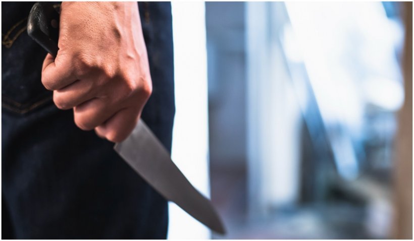 Un elev de 14 ani şi-a înjunghiat colegul de clasă, la o şcoală din Galaţi. Victima a ajuns la spital