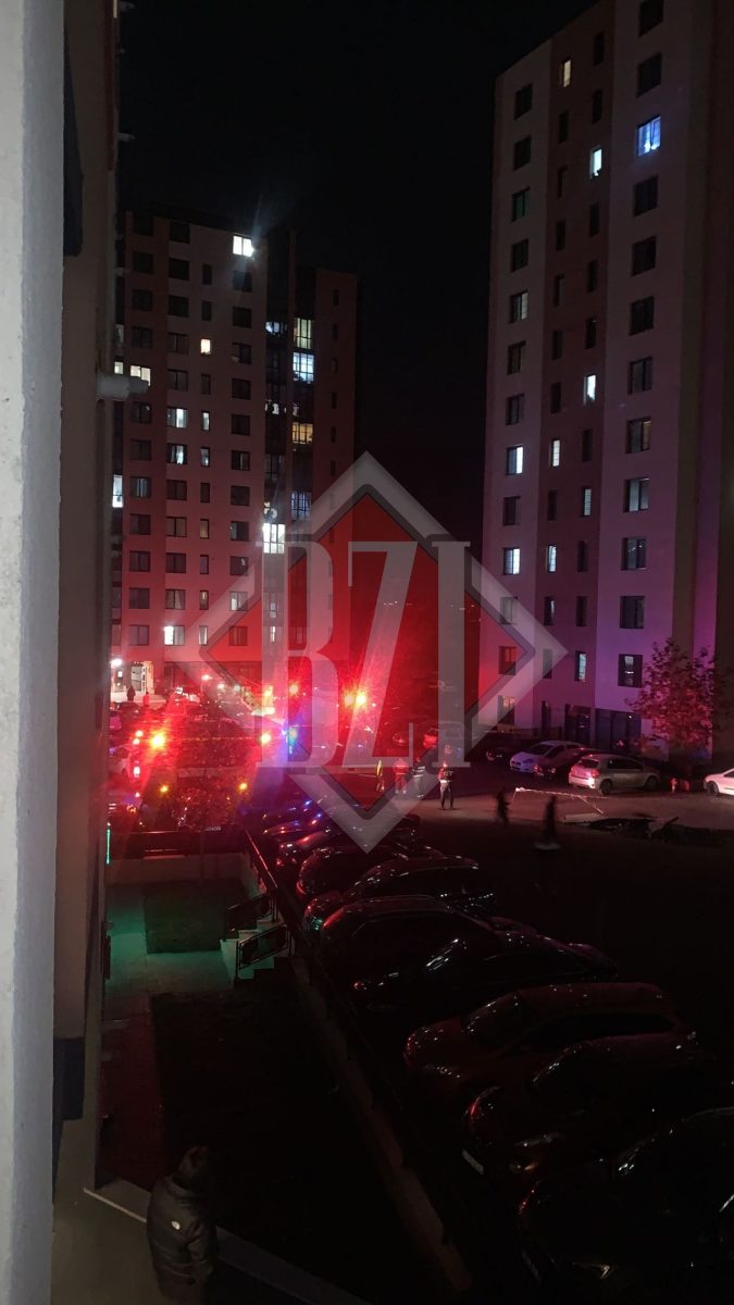 Incendiu într-un apartament din Lunca Cetățuii. Pompierii intervin cu mai multe echipaje (exclusiv)