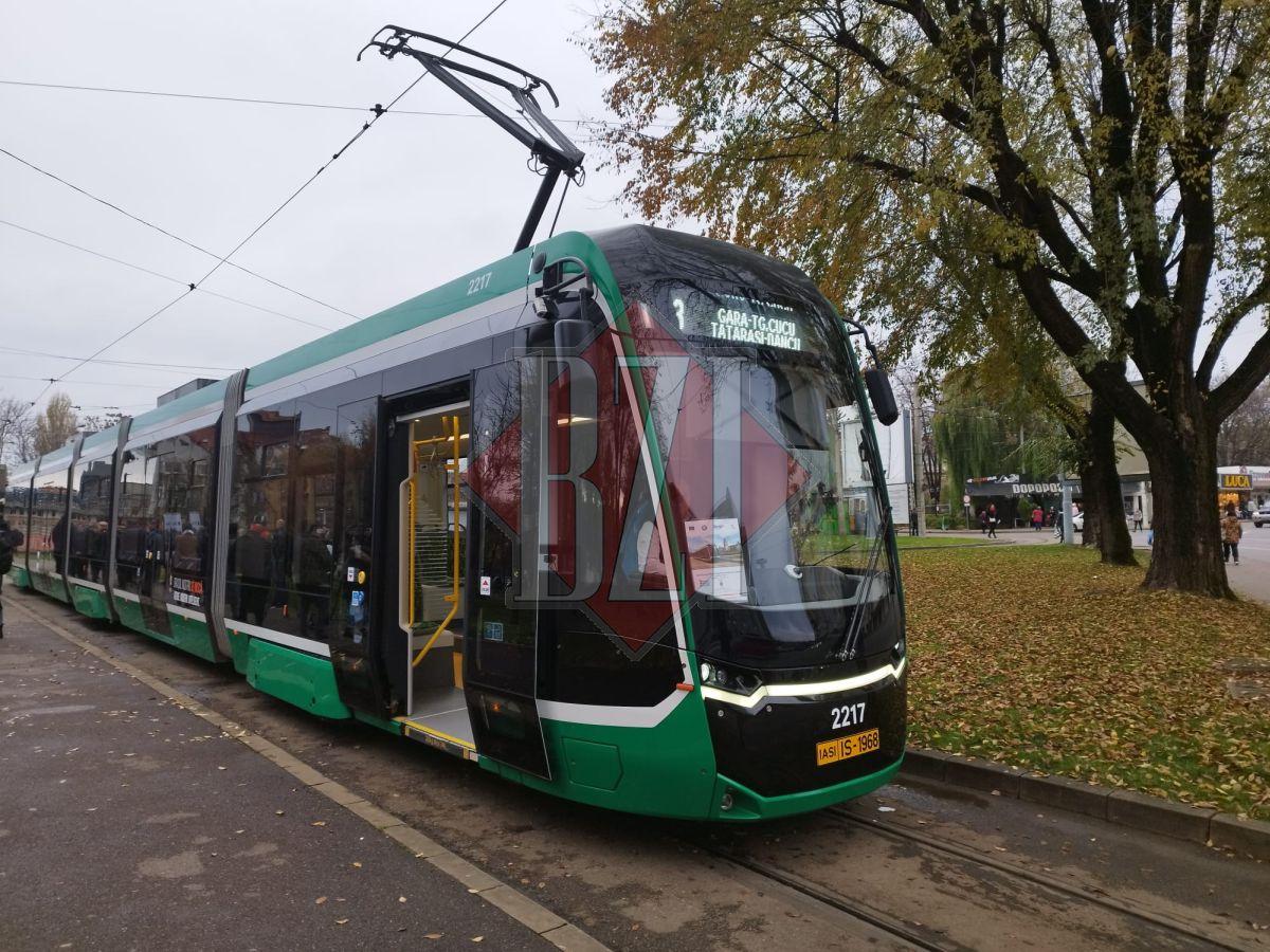 Linia de tramvai Gară – Dancu a fost inaugurată. Cinci tramvaie vor circula pentru ieşeni pe această rută – FOTO